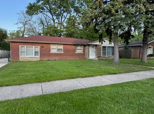 8743 Mobile Ave, Oak Lawn, IL 60453