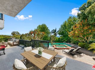 29528 Harvester Rd, Malibu, CA 90265