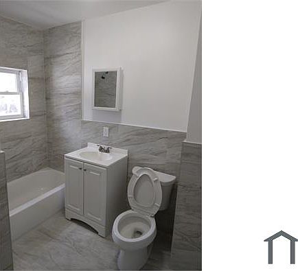 2nd image of 4 Union Pl Floor 1