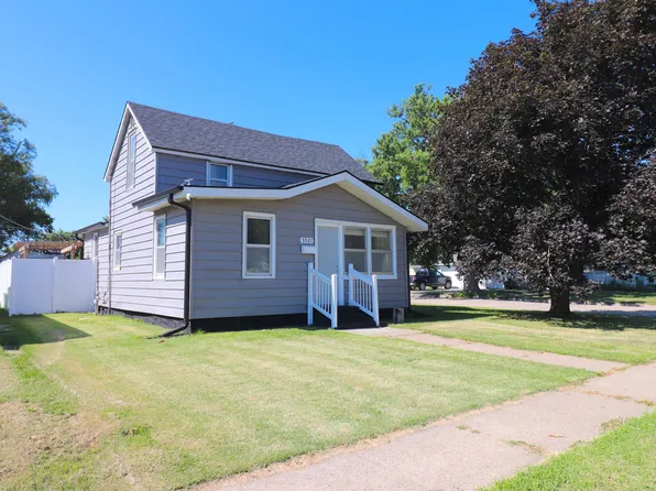3521 19th St, Columbus, NE 68601