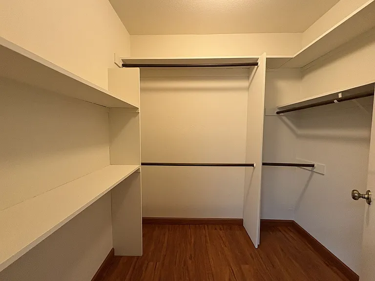 505 Cypress Point Dr #209 — Photo 22