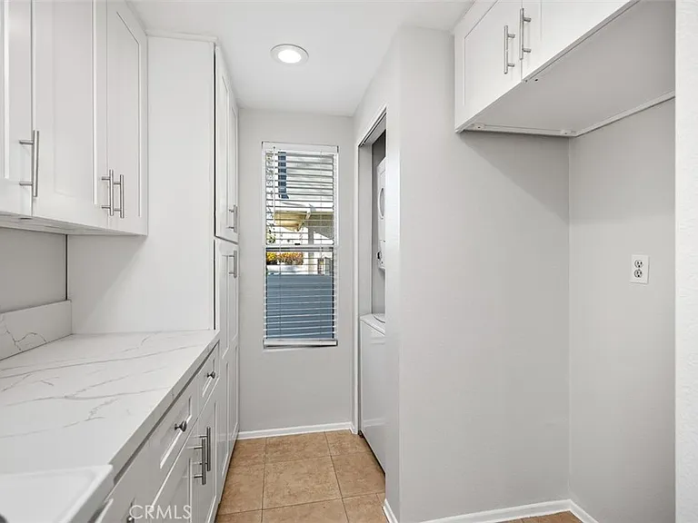 63 Bentwood Ln #63 — Photo 5