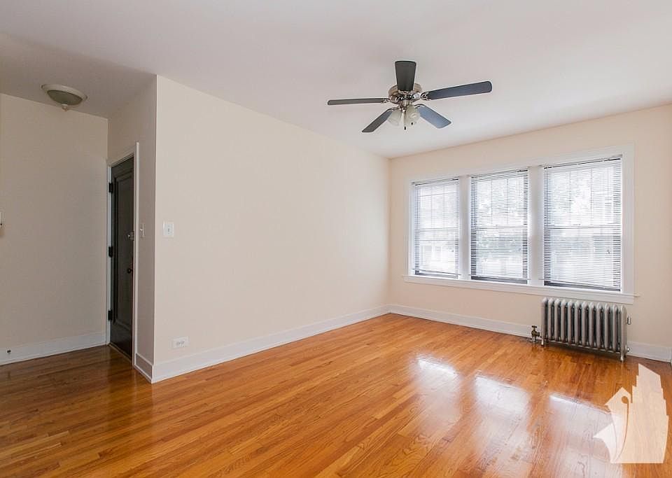 1st image of 4549 N Leavitt St #1