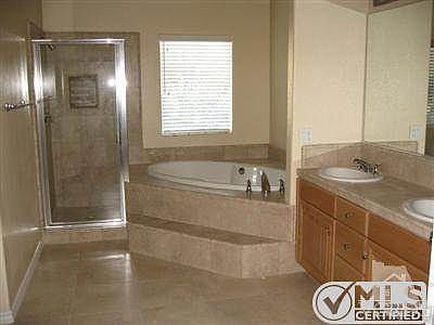 4th image of 2407 Chiquita Ln