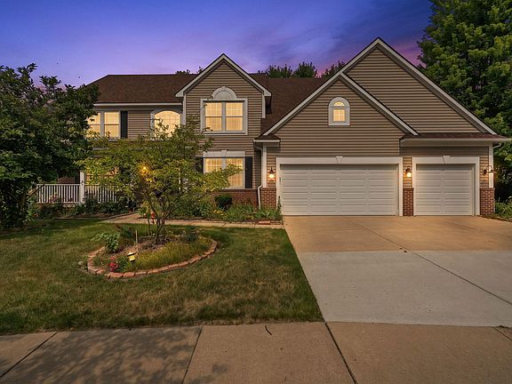 2nd image of 2240 Indian Creek Dr
