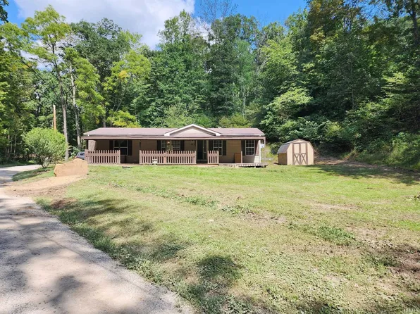 527 Brown Hill Rd, Nashville, IN 47448