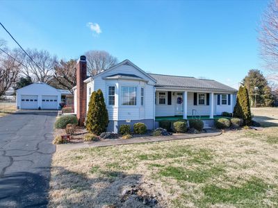 131 Ivanhoe Ln, Statesville, NC, 28625