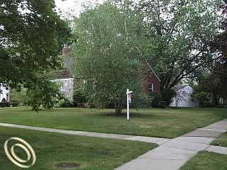 4th image of 1827 Bonnieview Dr