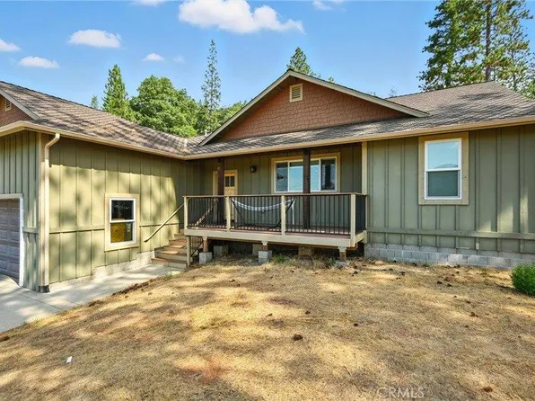 9482 Hoberg Dr S, Cobb, CA 95426
