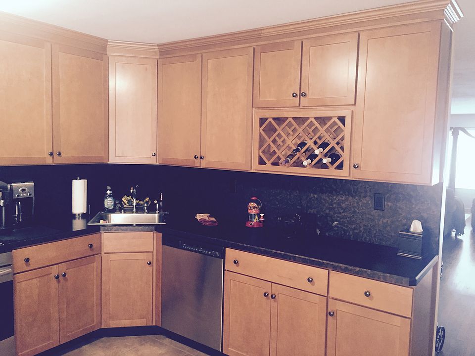 1st image of 180 Dinsmore St APT D