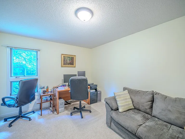 332 Flower Dr — Photo 17