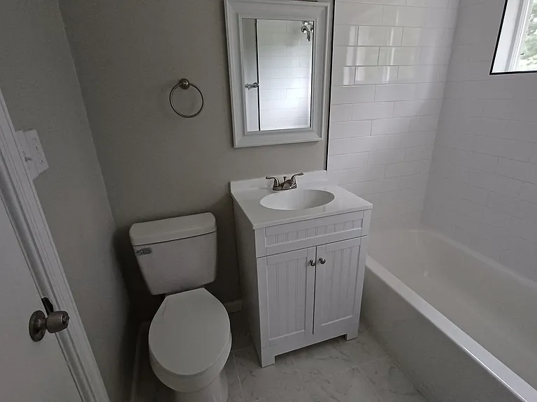 4910 Carvel Ave #4910 — Photo 8