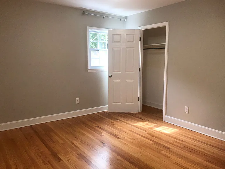 1710 Starbrook Dr — Photo 13