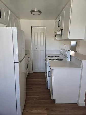 10930 Del Norte St — Photo 15