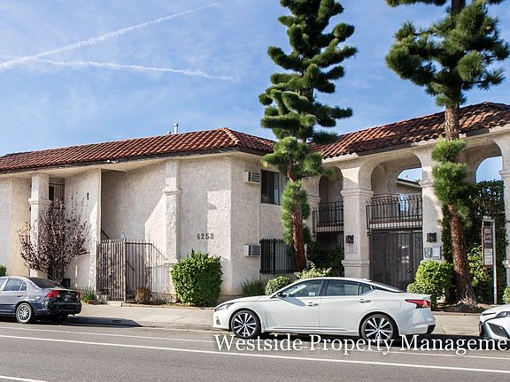 2nd image of 6253 Lankershim Blvd APT 203