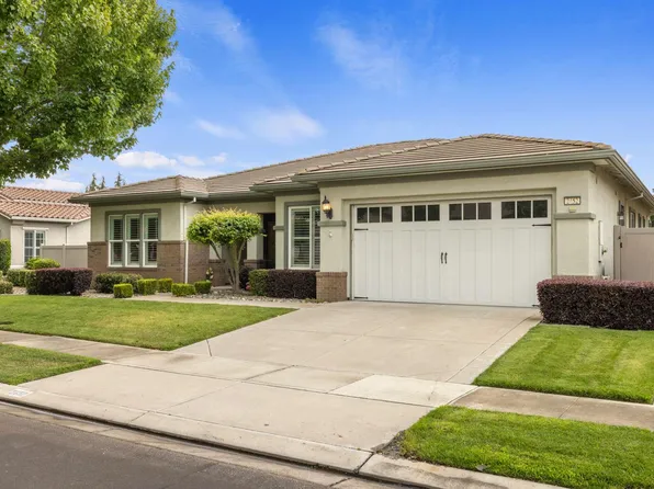 2452 W Belle Glade Ln, Manteca, CA 95336