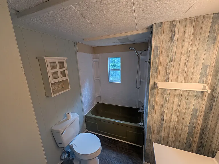 1828 Falling Branch Rd — Photo 21