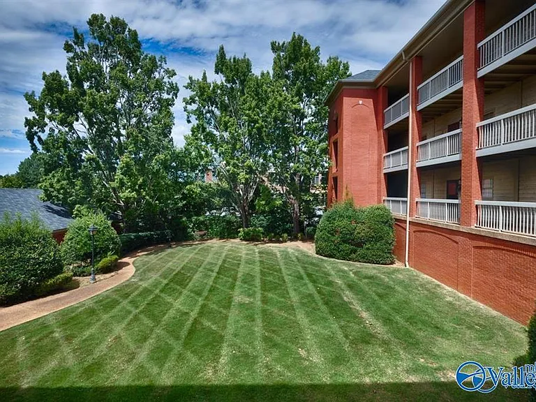 4770 Whitesburg Dr SW #302 — Photo 17