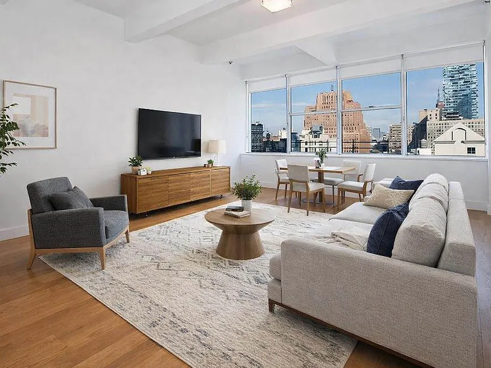 53 Park Pl #8R