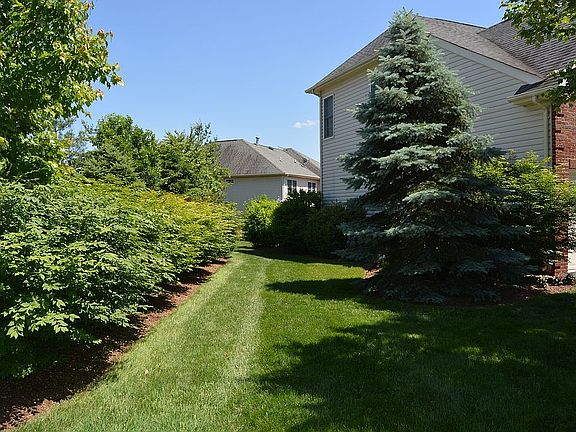 2nd image of 13349 Horsepen Woods Ln