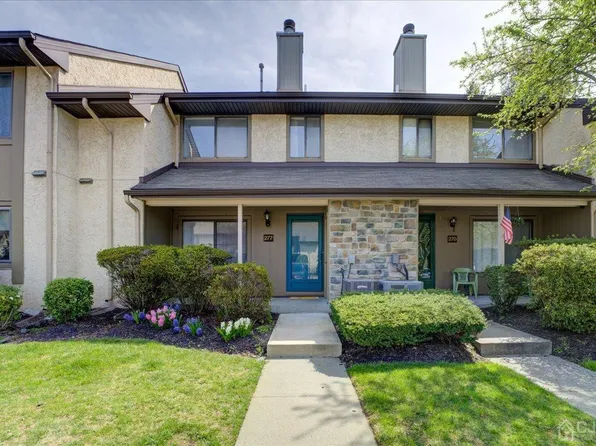 277 Hampshire Dr, Plainsboro, NJ 08536