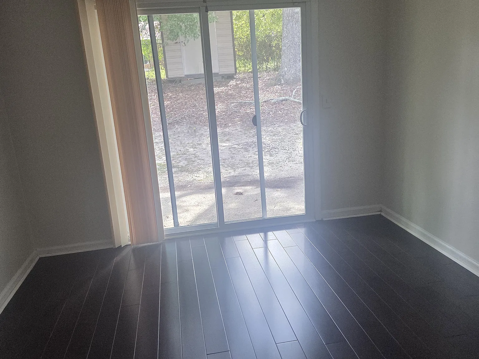 3 bed, 1200 sqft, $1,650 — Photo 3