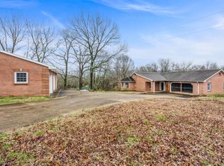 1706 Powell Rd, Clarksville, TN 37043