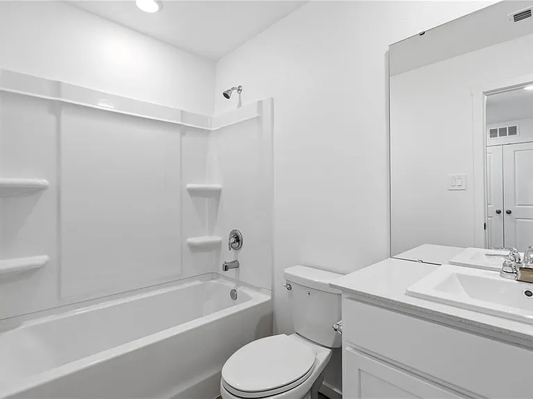 1225 Orion St — Photo 22
