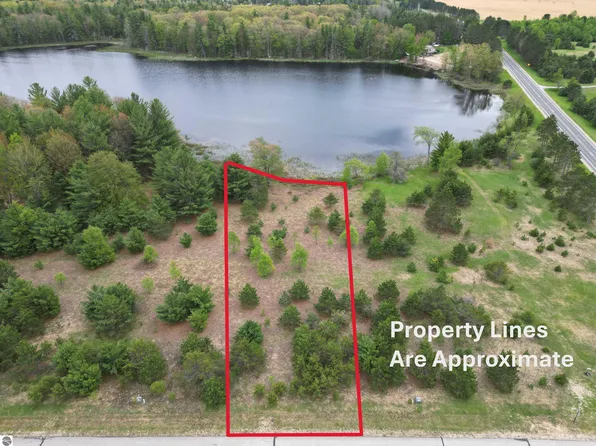 56 Blue Heron Dr SE #56, Kalkaska, MI 49646
