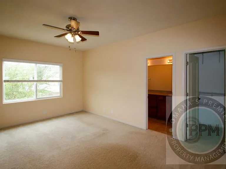 809 Lake Tahoe Dr — Photo 11