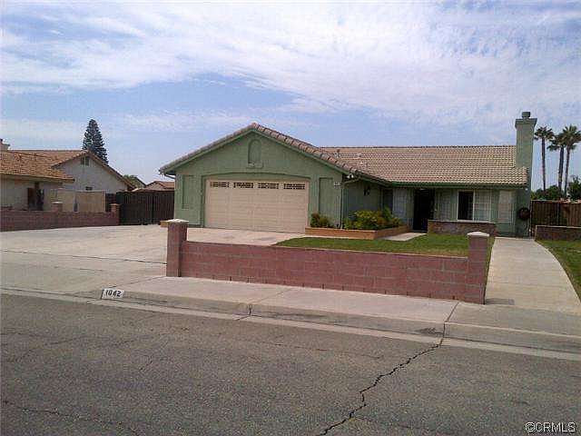 2nd image of 1042 N Beldon Ave