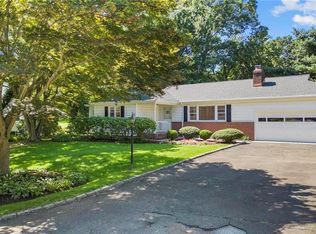 35 Deacon Hill Rd, Stamford, CT 06905