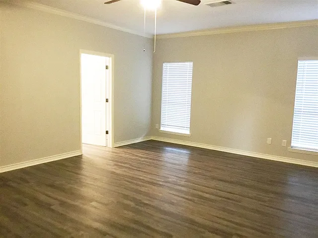 3506 Pine Tree Dr — Photo 10