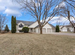 5637 E Lake Carlos Dr NE, Alexandria, MN 56308