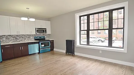 Rented by Park Property Advisors