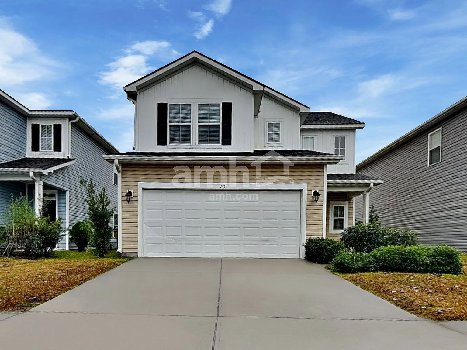 4 bed, 3.5 bath, 2266 sqft, $2,390 — Photo 1