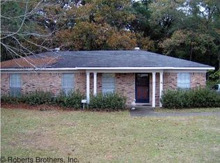 1725 Phillips Ln, Mobile, AL 36618