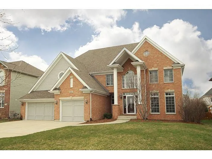 2508 Skylane Dr photo 1