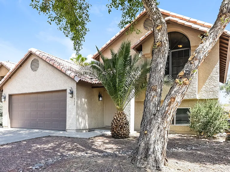 1522 W Del Rio St — Photo 4