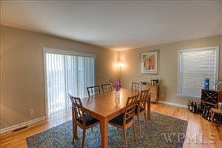 5th image of 7 Leighton Ave