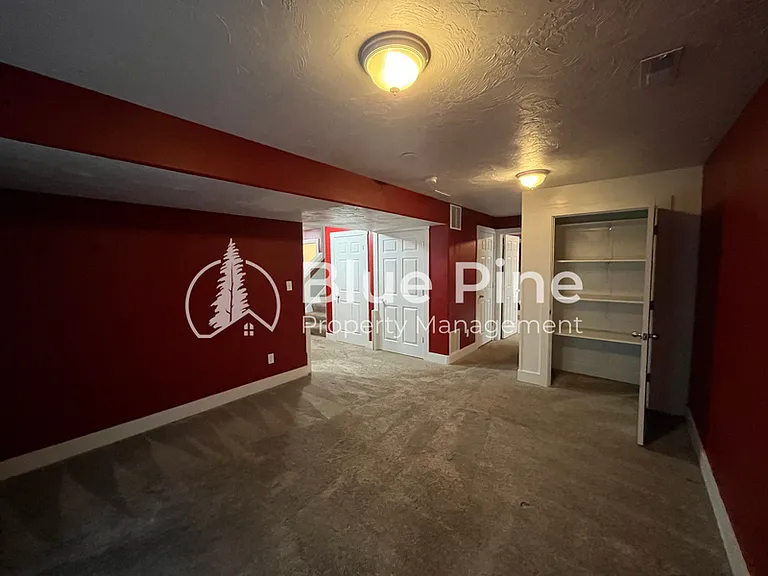157 Leesburg Ln — Photo 30