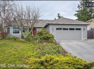 1140 SW Kalama Loop, Oak Harbor, WA 98277