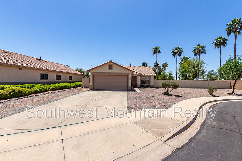 1st image of 8417 E Monte Cir