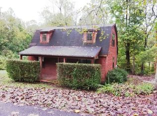 136 Hollow Rd, Cosby, TN 37722