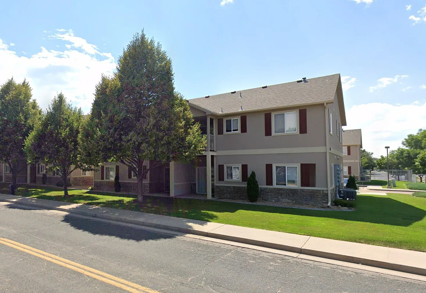 2 bed, 1000 sqft, $1,500 — Photo 1