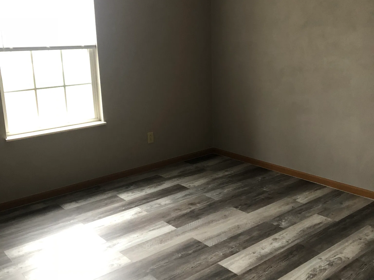 2 bed, 1075 sqft, $1,015 — Photo 4