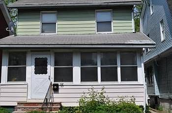 1st image of 15 Irving St