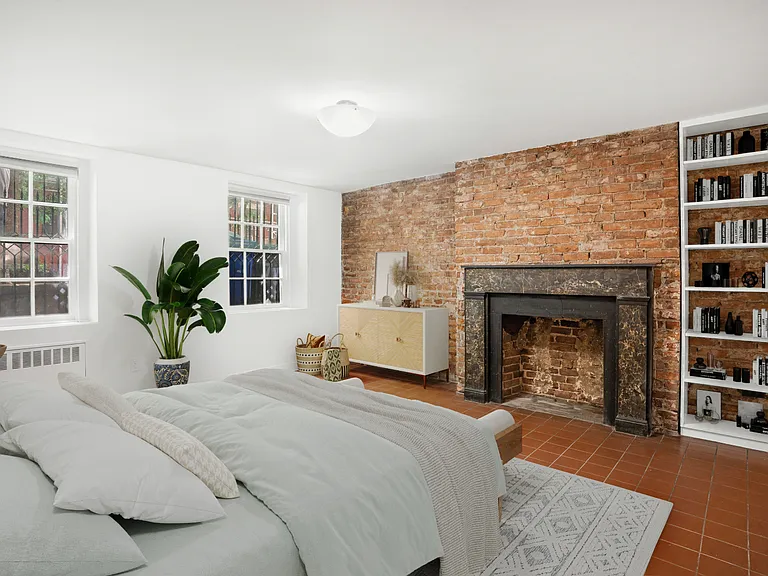 71 Horatio St #1 — Photo 8