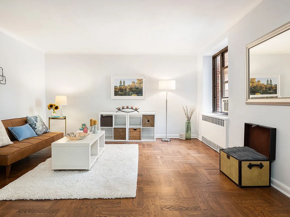 1st image of 90 Park Ter E APT 2E