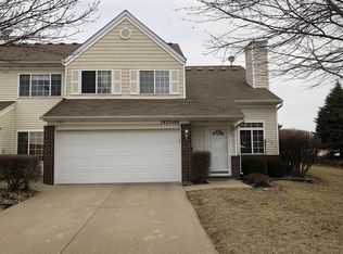 7425 Wistful Vista Dr UNIT 104, West Des Moines, IA 50266